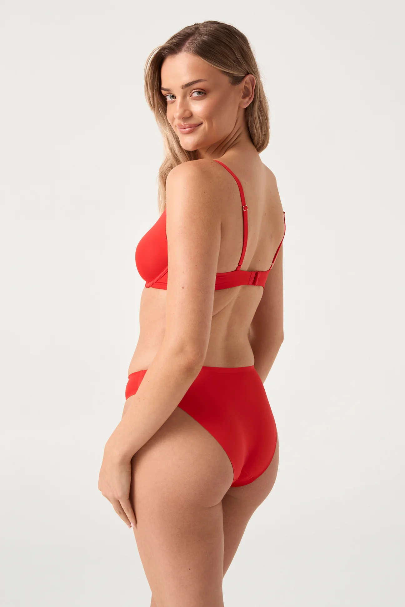 The Everyday Bra - Cherry Limited Edition - Image 3