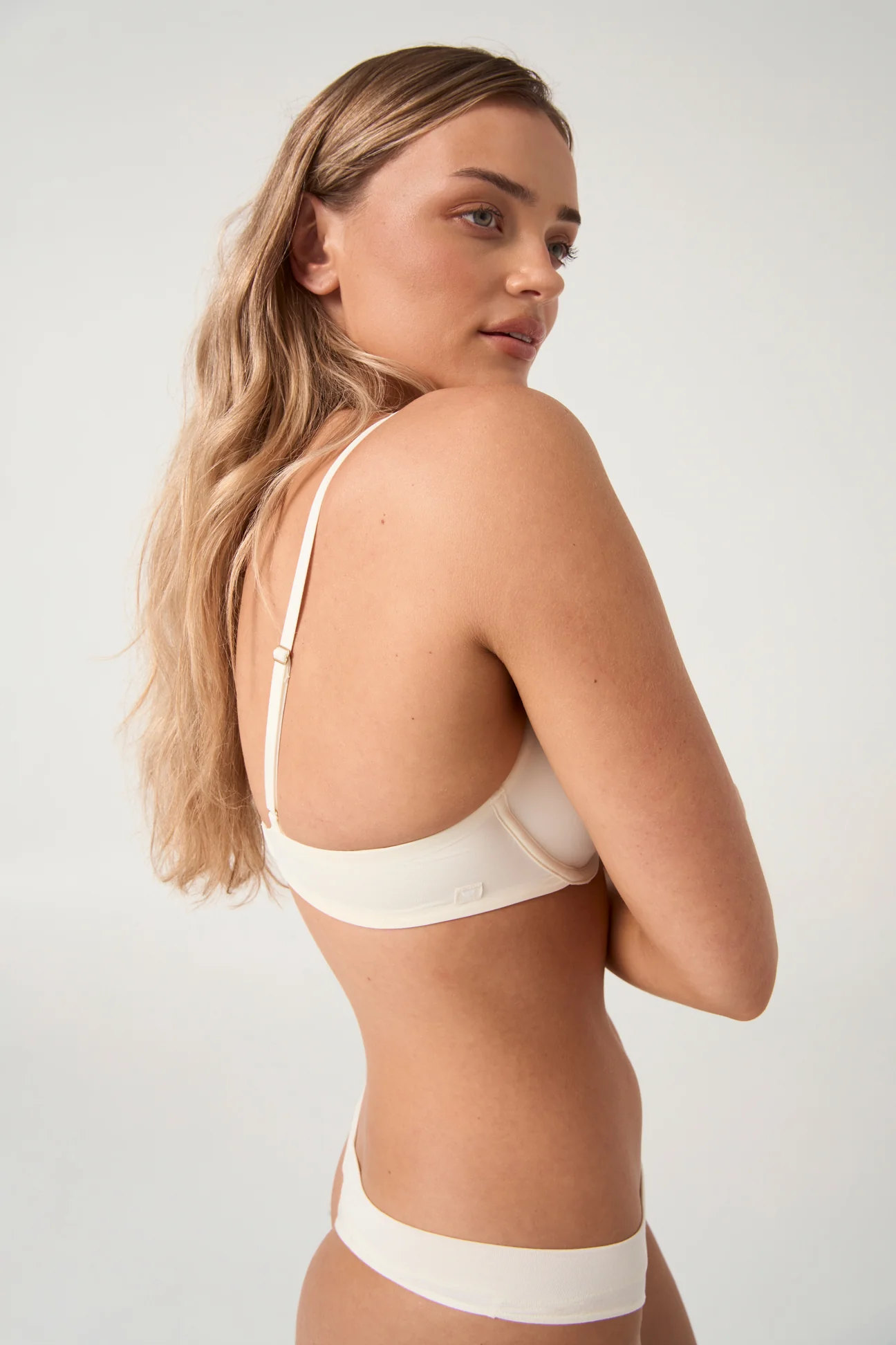 The Everyday Bra - Milk Limited Edition - Image 3