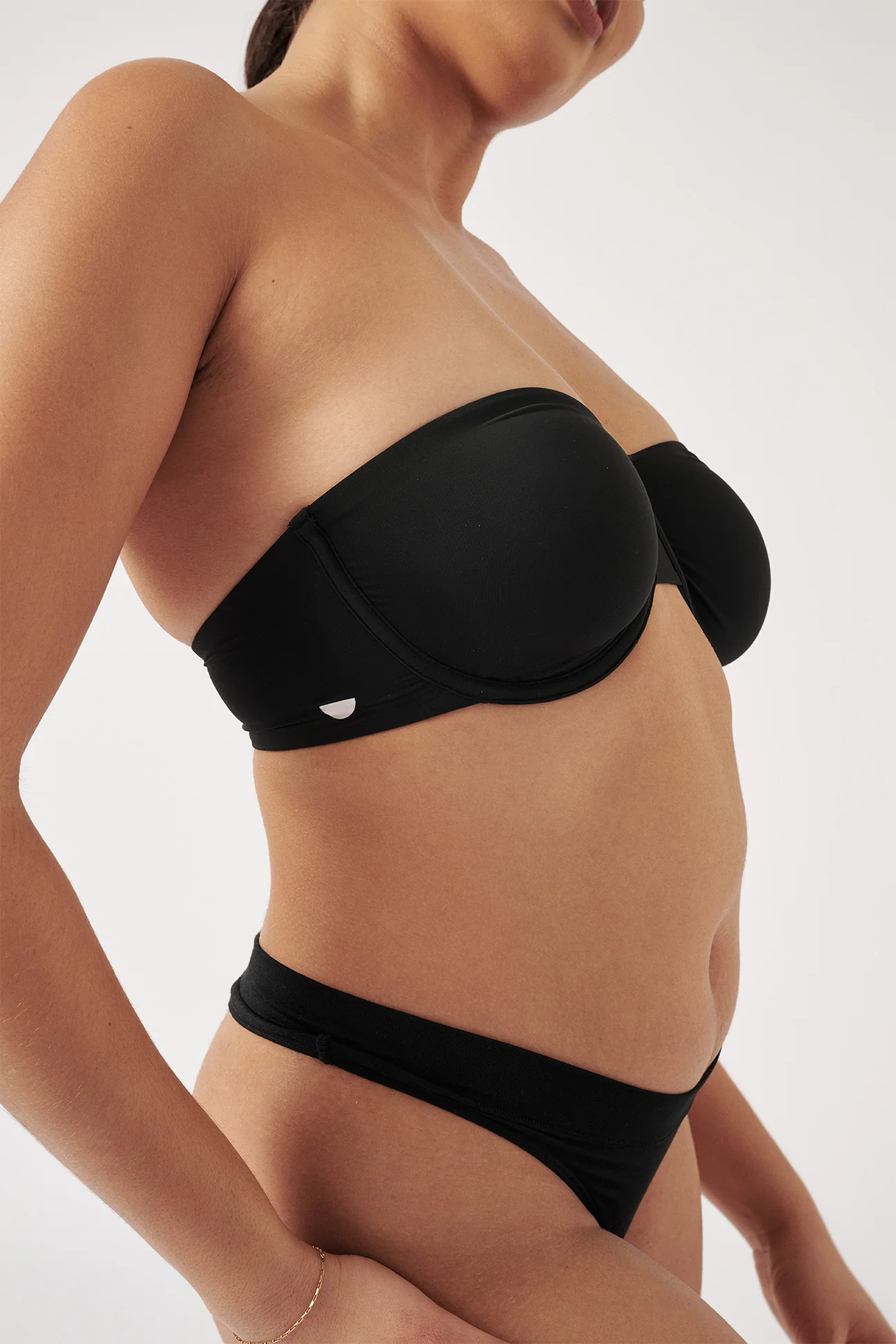 The Strapless - Black - Image 8