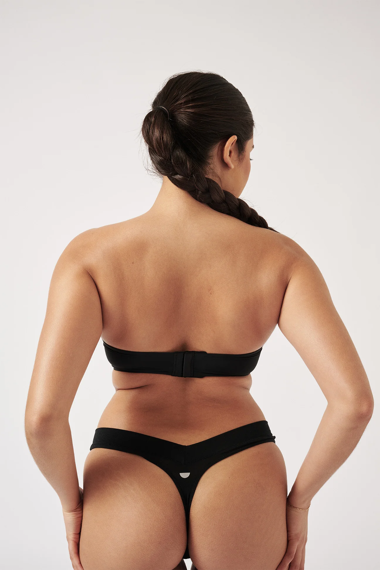The Strapless - Black - Image 9